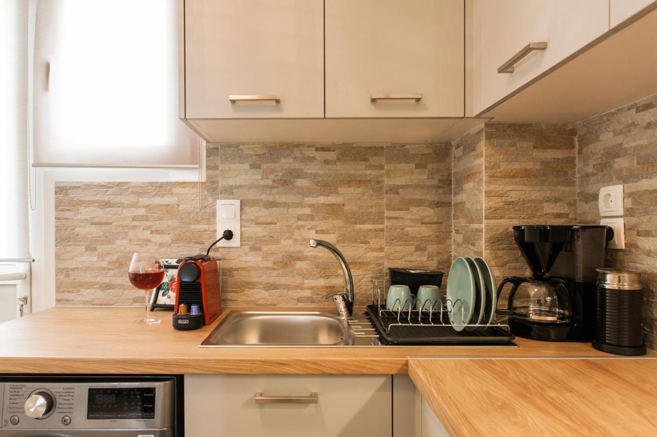 Lovely Renovated Apartment Walk To Acropolis 雅典 外观 照片